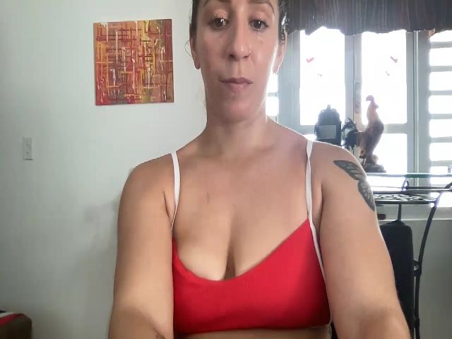 Live sex webcam photo for RosiePedal #273272236