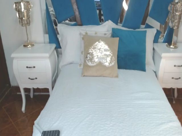 Live sex webcam photo for Rouse_bennett #272342321