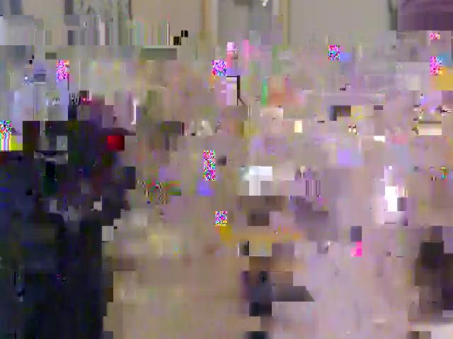 Live sex webcam photo for Roxxxisin #273913650