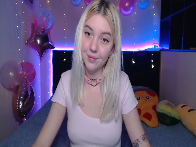 Live sex webcam photo for Rrr_barbie #271566857