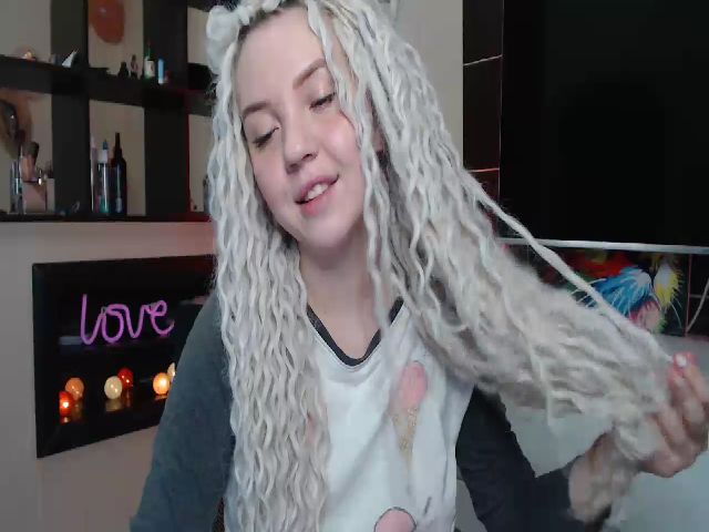 Live sex webcam photo for Rrr_barbie #272244391