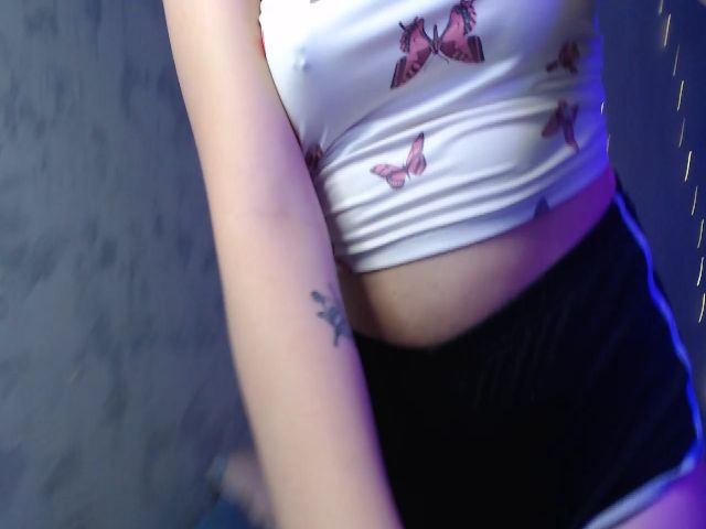Live sex webcam photo for Rrr_barbie #273945354