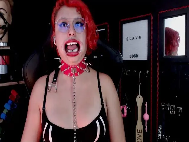 Live sex webcam photo for Rubi_slave #273178687