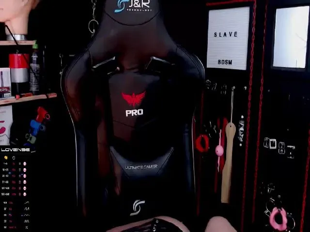 Live sex webcam photo for Rubi_slave #273654796