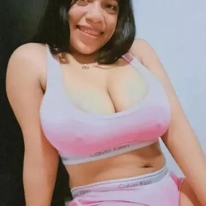 Live sex webcam photo for Ruby1907 #291199573