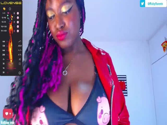 Live sex webcam photo for RubyFetish #287893438