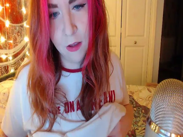 Live sex webcam photo for Rumour_ #272679208