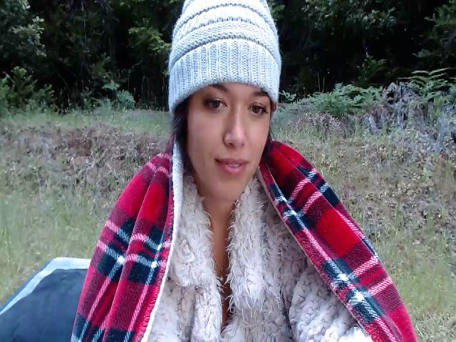 Live sex webcam photo for SLOTHYFOXY #273556532