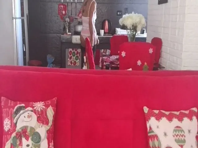 Live sex webcam photo for SOPHI_SOMERS #271876259