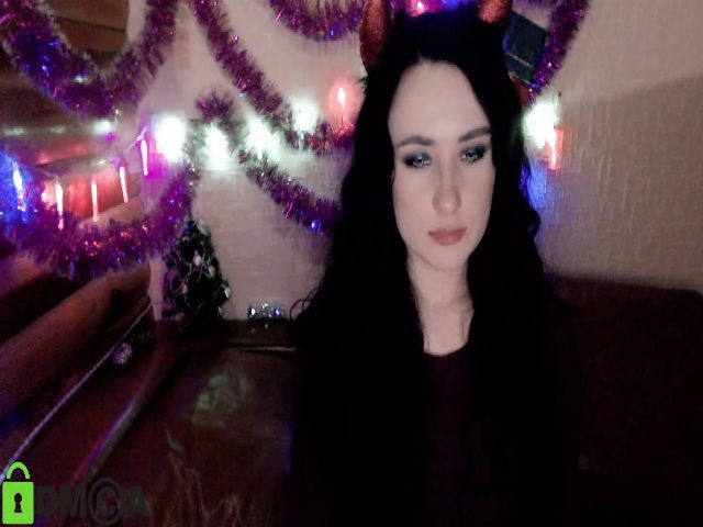 Live sex webcam photo for Sabriinaa #271857233