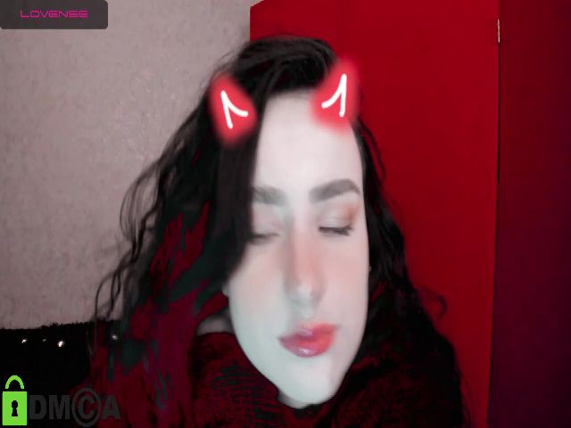 Live sex webcam photo for Sabriinaa #272053369