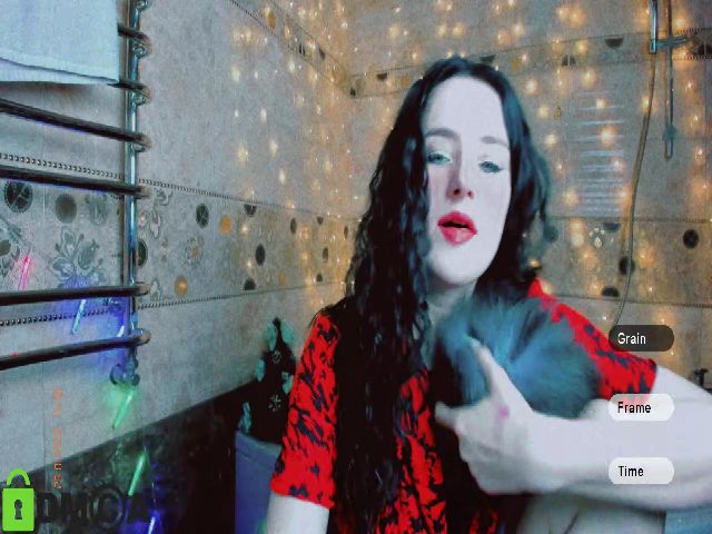 Live sex webcam photo for Sabriinaa #272190197