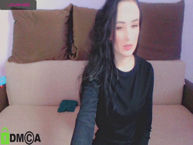 Live sex webcam photo for Sabriinaa #272437398