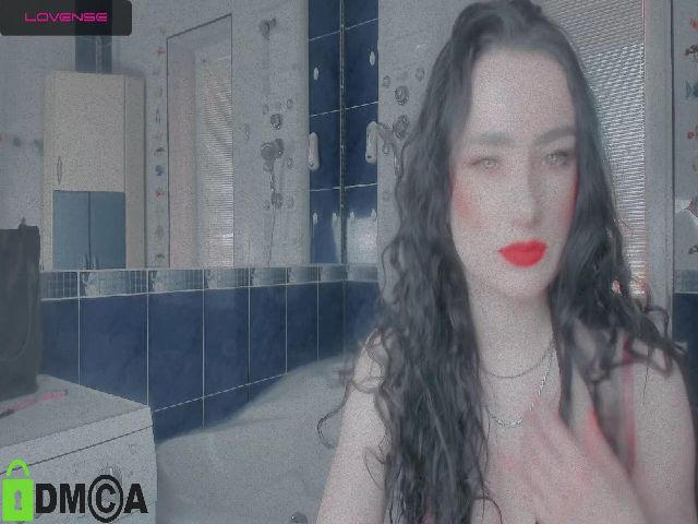 Live sex webcam photo for Sabriinaa #272755365