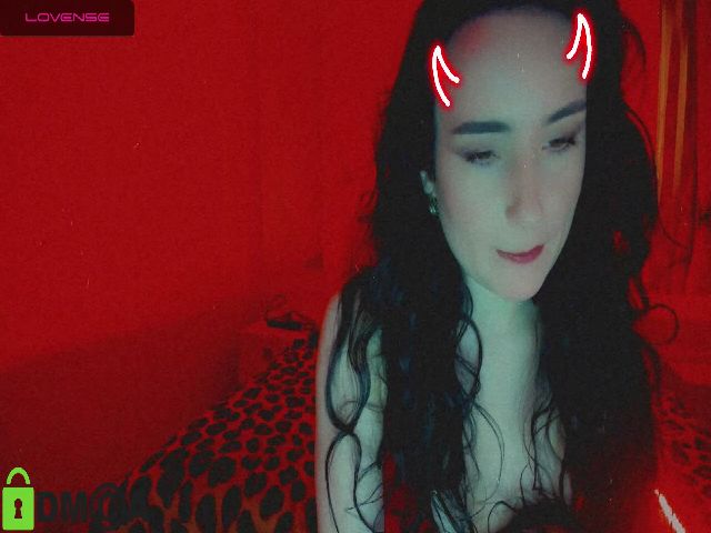 Live sex webcam photo for Sabriinaa #273295102