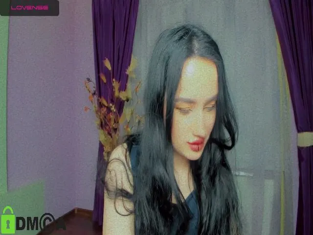 Live sex webcam photo for Sabriinaa #273410965