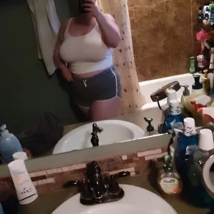 Live sex webcam photo for Saffron422 #289694131