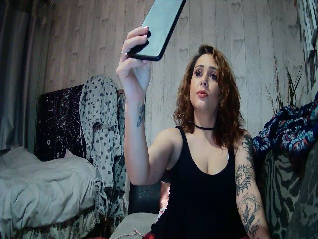 Live sex webcam photo for Saffy30 #271866835