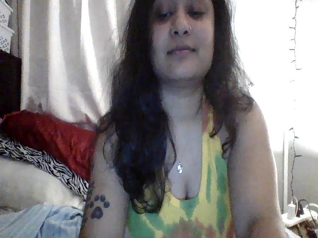 Live sex webcam photo for SahbrinaXO #274121734