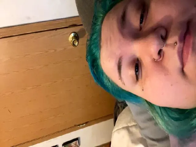 Live sex webcam photo for SaintUltra420 #273441495