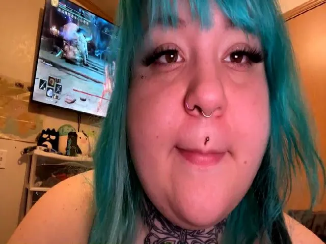 Live sex webcam photo for SaintUltra420 #273497626