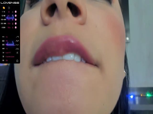 Live sex webcam photo for Samanta_dell #272619644