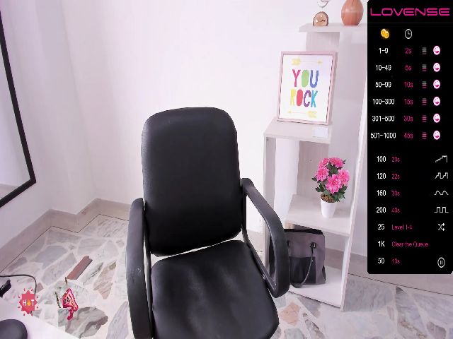 Live sex webcam photo for Samanta_evans #272608021