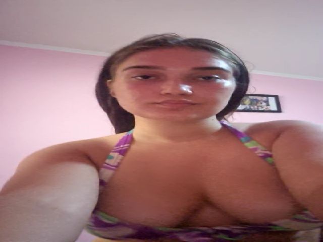 Live sex webcam photo for Samanthamaria #273921601