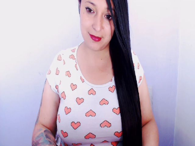 Live sex webcam photo for Samara_Sex #272289840