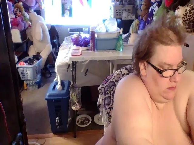 Live sex webcam photo for SammieJean_85 #272970264
