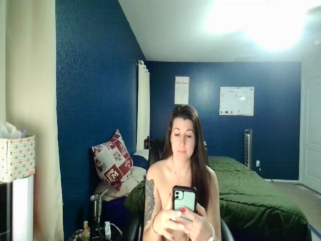 Live sex webcam photo for Sammie_Ray #272508074