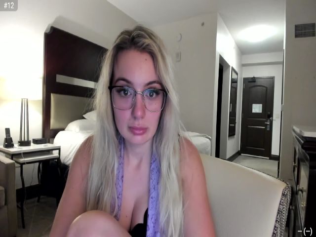 Live sex webcam photo for Sammy_gray #273577533