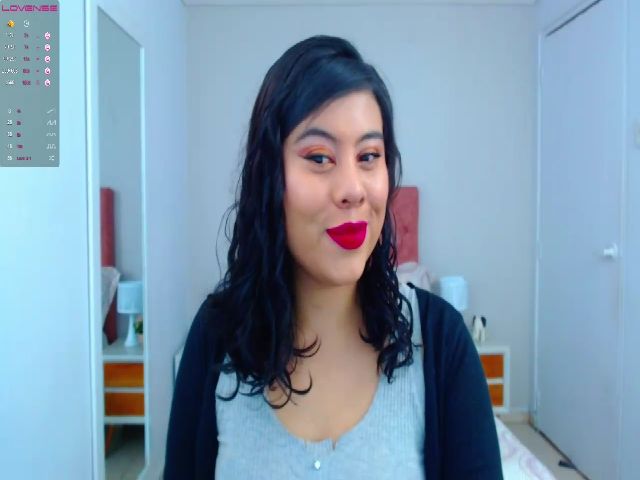 Live sex webcam photo for Samy_angel #274346202