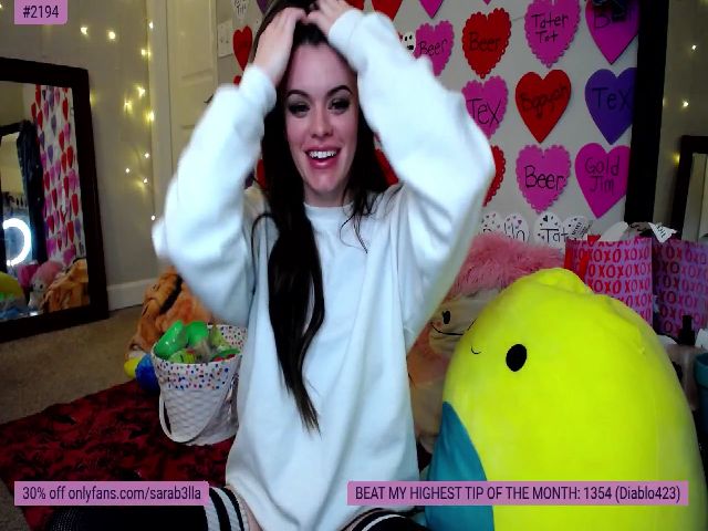 Live sex webcam photo for SaraBellaaa #272859852