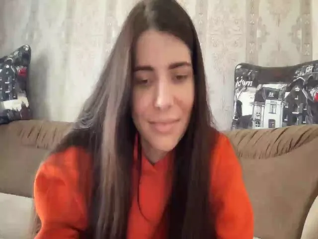 Live sex webcam photo for SaraRich #272801542