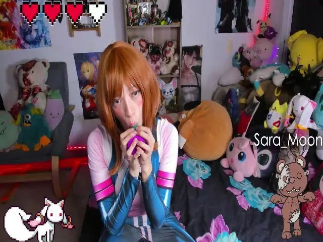 Live sex webcam photo for Sara_Skys #271917096