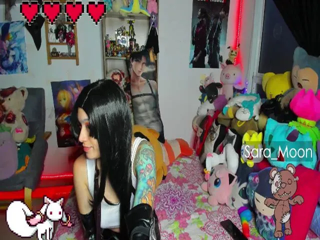 Live sex webcam photo for Sara_Skys #272378558