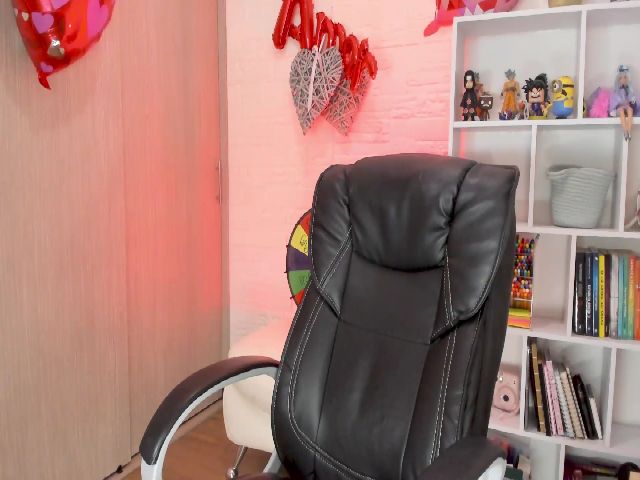 Live sex webcam photo for Saracas #272507306