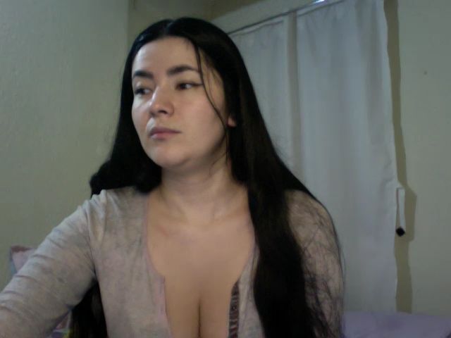 Live sex webcam photo for Sarah0411 #272773004