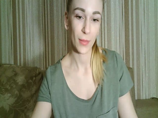 Live sex webcam photo for Sarah_Funny #272890021