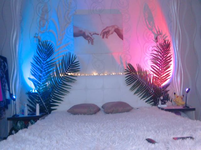 Live sex webcam photo for Sarah_Pink #272180622