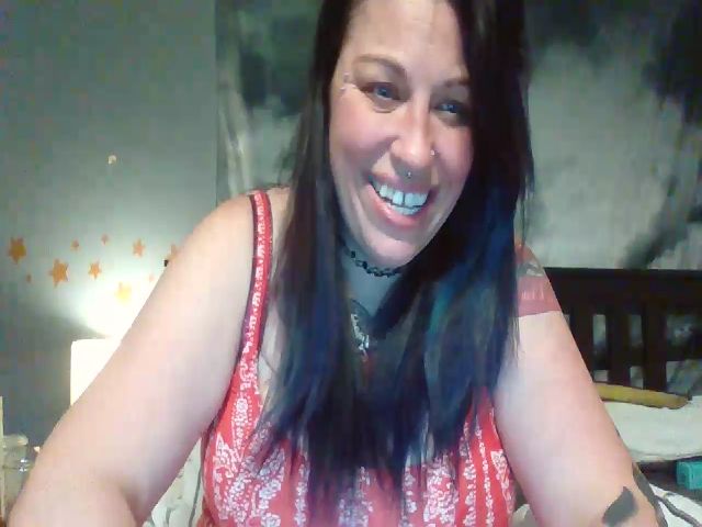 Live sex webcam photo for SarockMarie #273512911