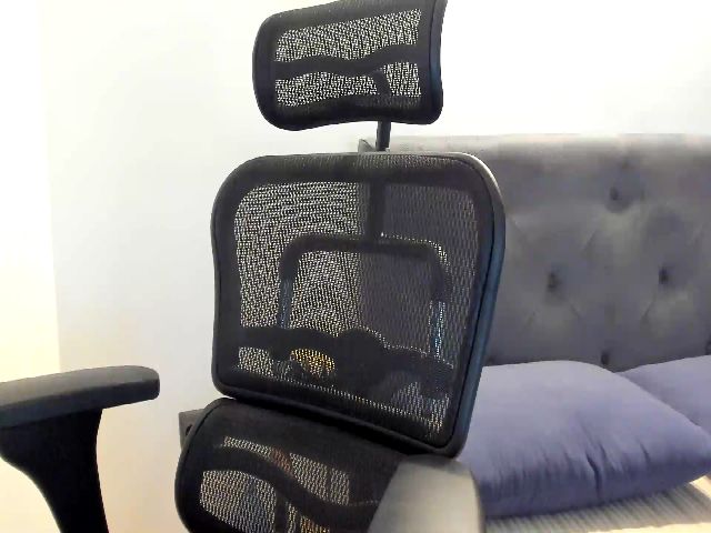 Live sex webcam photo for SashaLopez #273789364