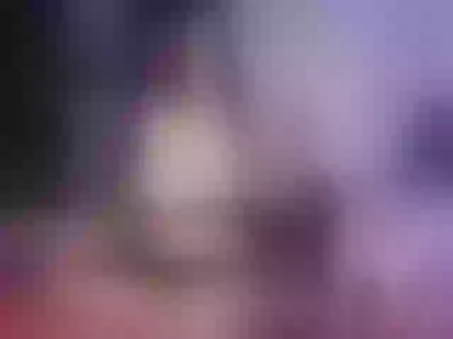 Live sex webcam photo for SashaRoan #273059481