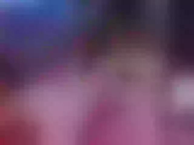 Live sex webcam photo for SashaRoan #273123976