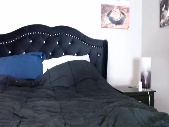 Live sex webcam photo for Sashawonderr #274453516