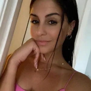 Live sex webcam photo for Sass6969 #278265285