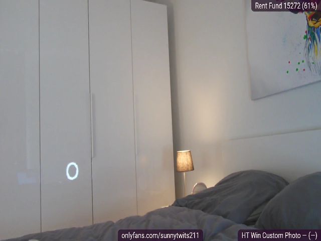 Live sex webcam photo for SassySuz_ #273336878