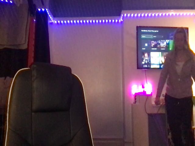 Live sex webcam photo for SavageBaabie #273642267