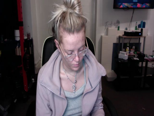 Live sex webcam photo for SavageBaabie #273680281